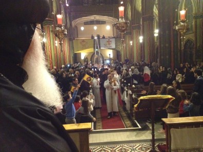 Intocht patriarch in Moeder Godskerk (1) en met Bisschop Arseny (2)