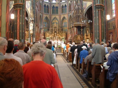 Heilige Mis in O.L. Vrouwekerk voorafgaand aan de processie