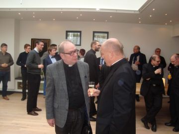 Past. Frans Geels met rector/vicaris Gerard Bruggink