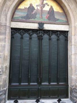 Slotdeur in Wittenberg met de stellingen van Luther
