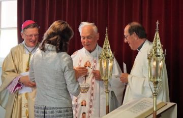 Fr. Nielen (m.) in juli 2017 bij de viering van zijn 65 jarig priesterfeest