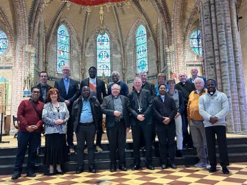 samen op de foto in de St. Urbanuskerk van Bovenkerk