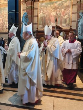 Celebration of taking possession of the Co-Cathedral